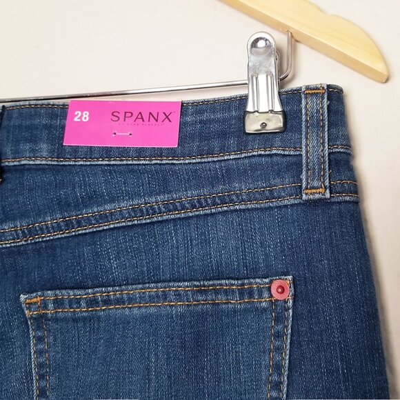 NEW SPANX Women's 28 Slim X Bootcut Jeans Blue Stretch Flare Denim "Hemmed" 27.5 - Picture 5 of 14
